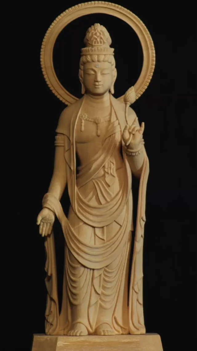 江戸　仏教美術　佛師聖峰造彩色木彫虚空蔵菩薩立像　共箱　M　8933A 江戸様専用 仏教美術 佛師聖峰造彩色木彫虚空蔵菩薩立像